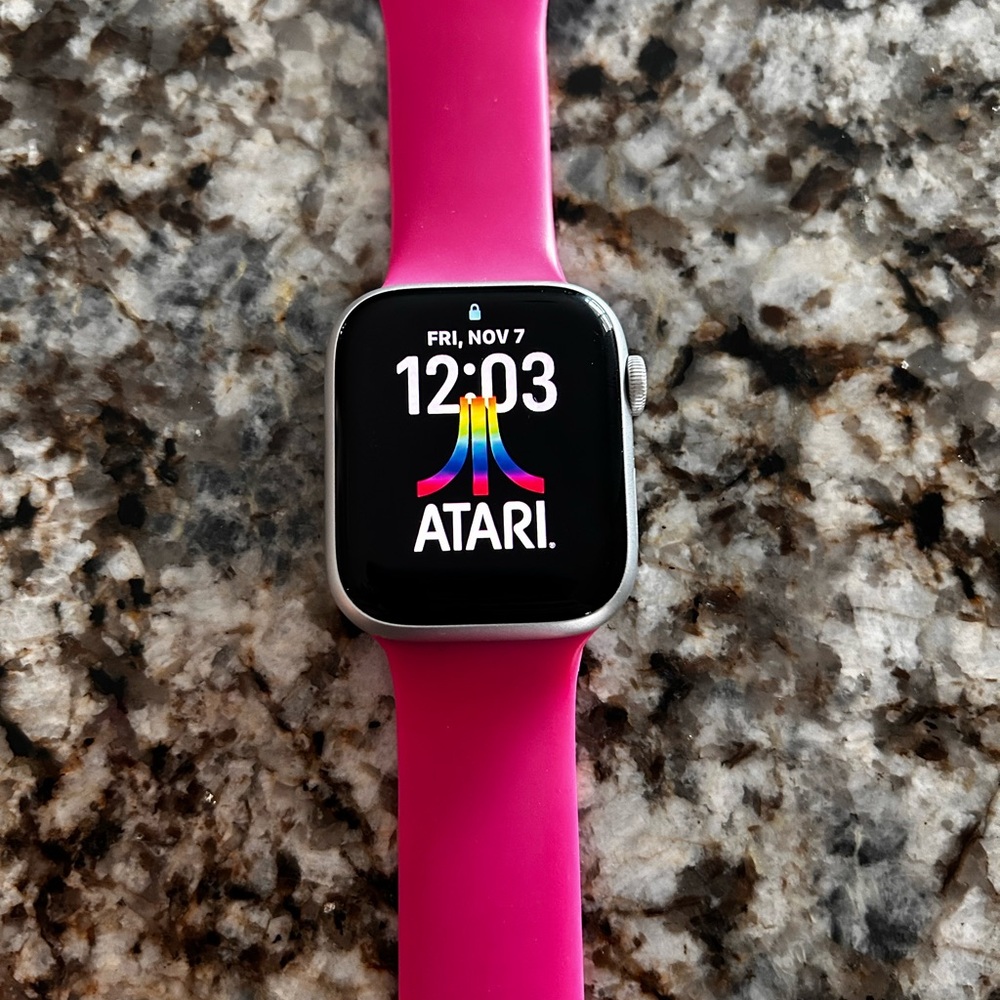 Apple Watch 8 series 45mm